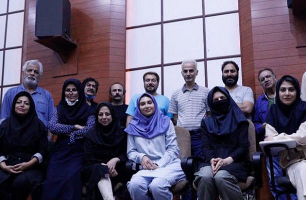 «بانوی کماندار» را از دو شبکه رادیویی تهران و نمایش بشنوید