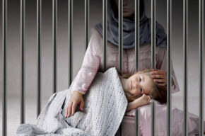 آزادی مادران زندانی جرایم مالی غیرعمد به همت رادیو
