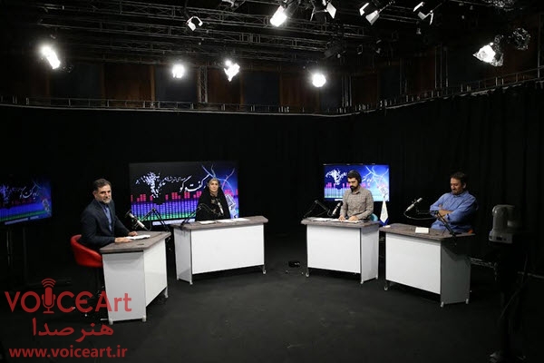 «هشتگ گفتوگو» به صورت زنده از استودیوی ۱۷ رادیو پخش می شود «هشتگ گفتوگو» به صورت زنده از استودیوی ۱۷ رادیو پخش می شود