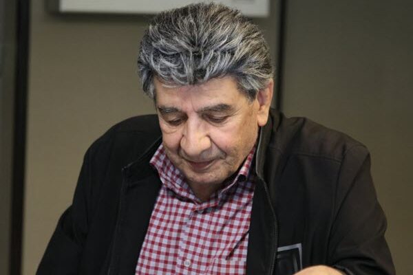 استاد منوچهر والی زاده دوبلور برجسته درگذشت استاد منوچهر والی زاده دوبلور برجسته درگذشت