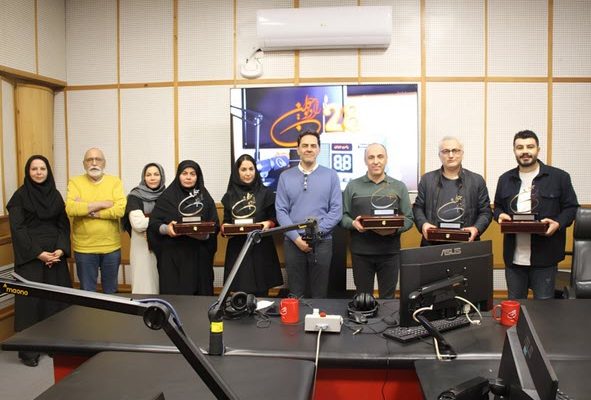 رادیو جوان ۲۸ ساله شد+ تصاویر رادیو جوان ۲۸ ساله شد+ تصاویر