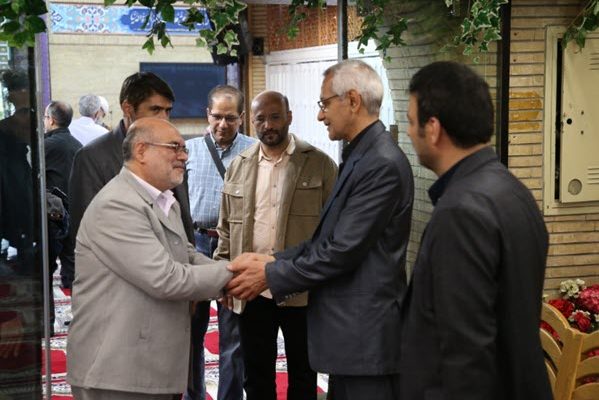 مراسم یادبود تهیهکننده صاحبنام رادیو برگزار شد مراسم یادبود تهیهکننده صاحبنام رادیو برگزار شد