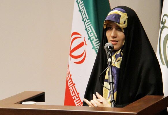 مجری شبکه افق توسط پسرخاله اش به قتل رسید مجری شبکه افق توسط پسرخاله اش به قتل رسید