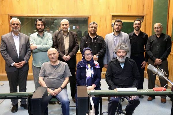 بازدید معاون سیمای رسانه ملی از واحد دوبلاژ سیما+ تصاویر بازدید معاون سیمای رسانه ملی از واحد دوبلاژ سیما+ تصاویر