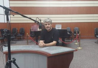 روایت نبرد یک دختر ورزشکار در نمایش رادیویی جدید فریدون محرابی روایت نبرد یک دختر ورزشکار در نمایش رادیویی جدید فریدون محرابی