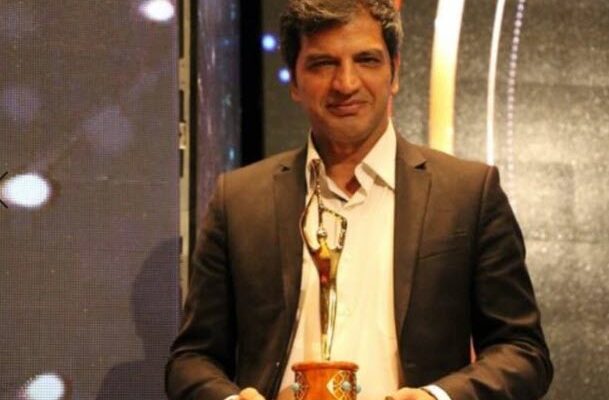 حسن همایی؛ گوینده ای در معرض مانایی! حسن همایی؛ گوینده ای در معرض مانایی!