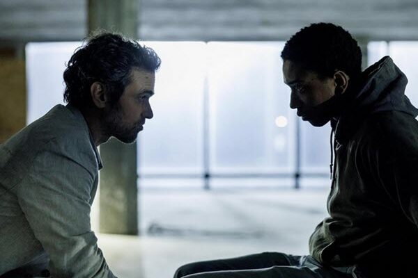 «شب طولانی» با گویندگی ۱۸ نفر دوبله شد «شب طولانی» با گویندگی ۱۸ نفر دوبله شد