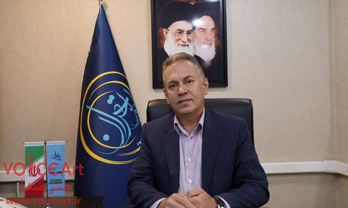 مدیر رادیو تهران: «دور یک میز» نقد را واقعی‌تر می‌کند