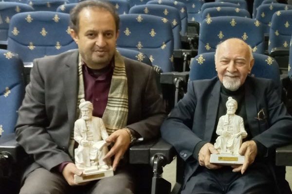 جایزه نشان فردوسی برای استادان برتر زبان و ادب فارسی معاونت صدا