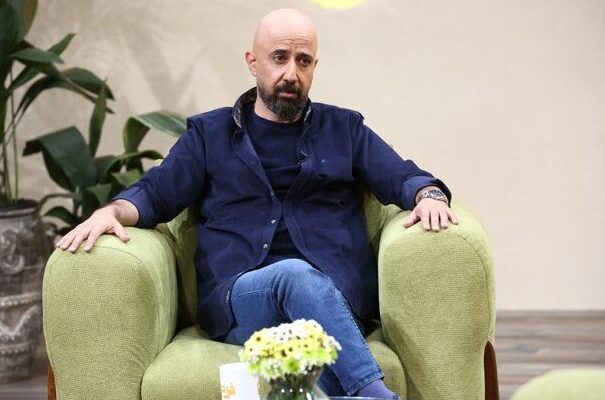 تهیهکننده «خردل» از تبحر علی میرمیرانی در گفتوگو می گوید تهیهکننده «خردل» از تبحر علی میرمیرانی در گفتوگو می گوید