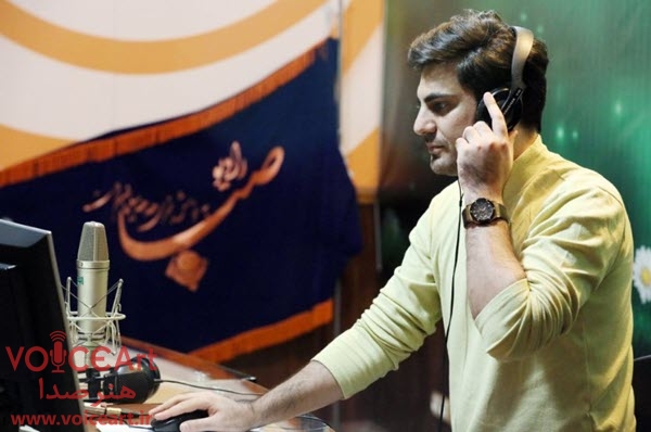 گفتگو با كیاوش كمالی‌فر نویسنده طنز رادیو صبا