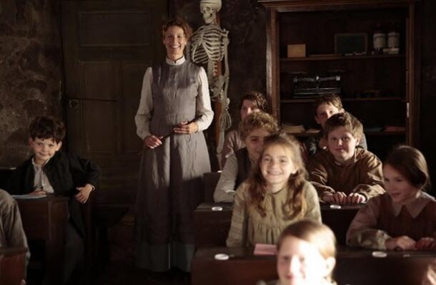 «لوئیز ویوله» با گویندگی ۱۸ نفر دوبله شد «لوئیز ویوله» با گویندگی ۱۸ نفر دوبله شد